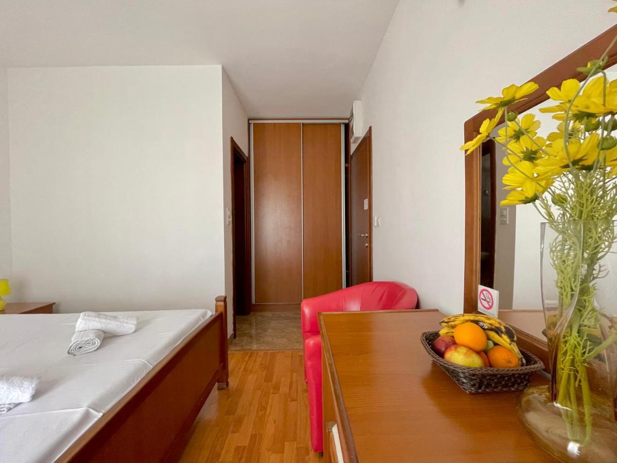 Villa Ns Velji Vinogradi Budva Exteriör bild