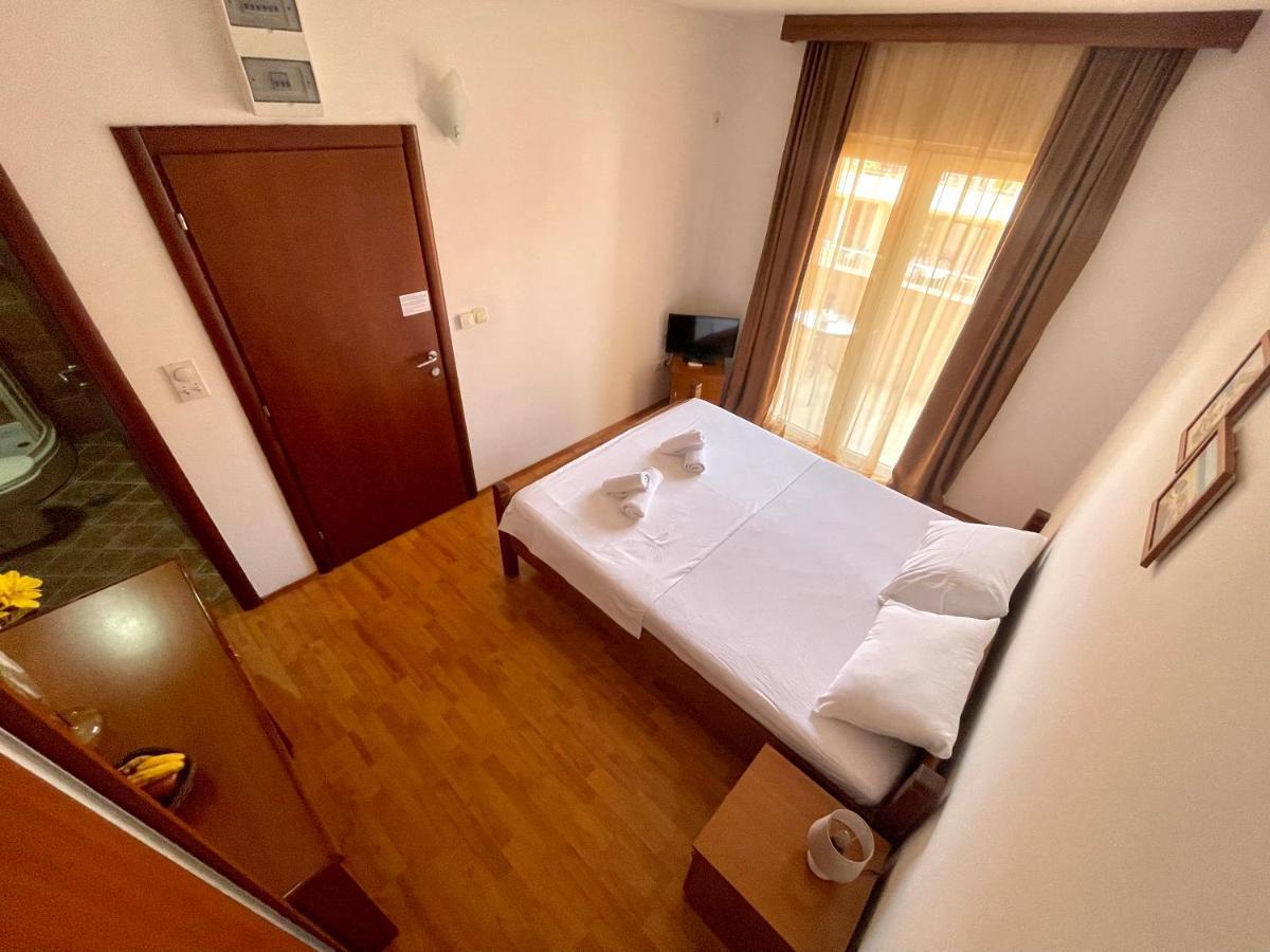 Villa Ns Velji Vinogradi Budva Exteriör bild