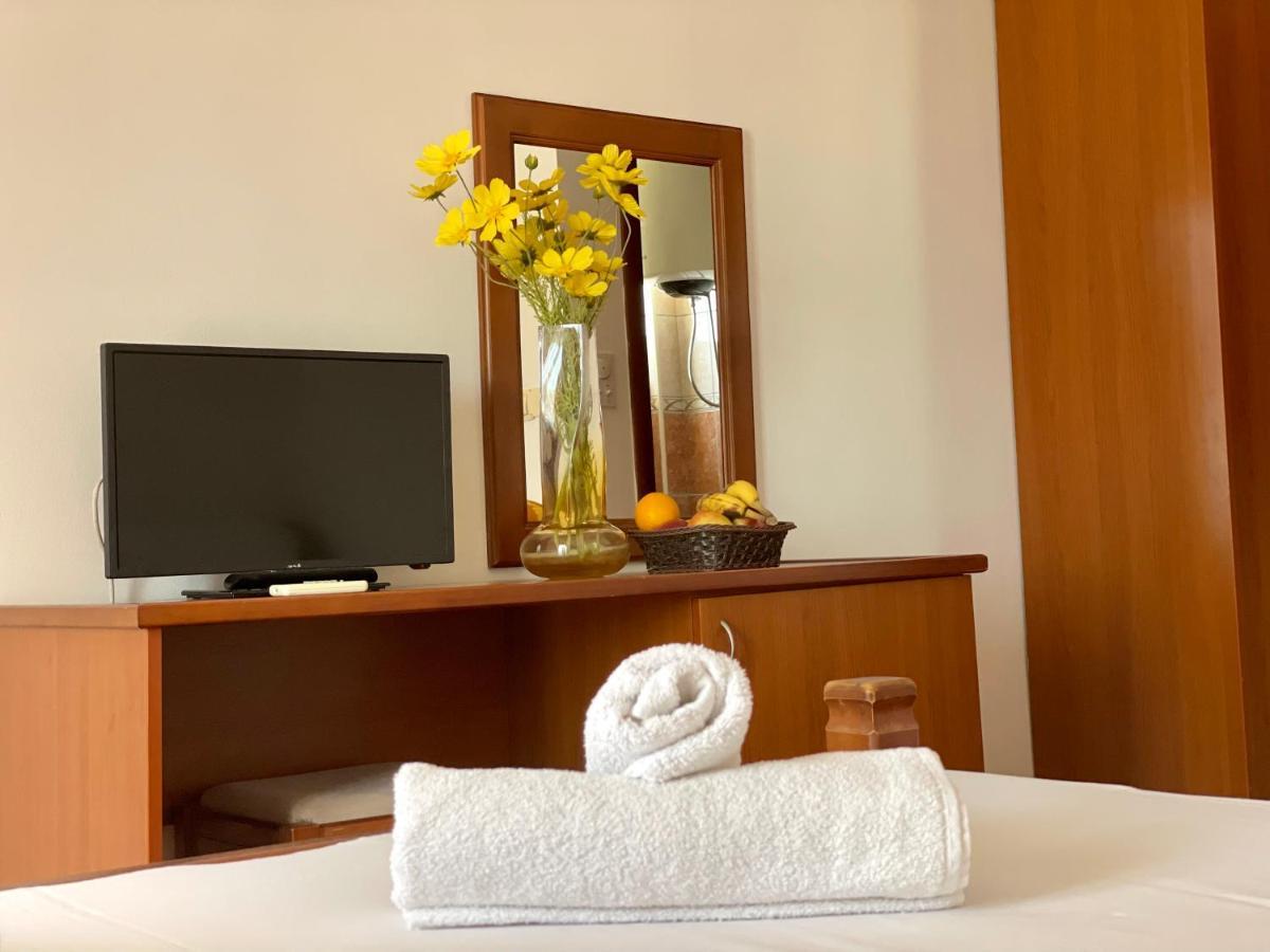 Villa Ns Velji Vinogradi Budva Exteriör bild