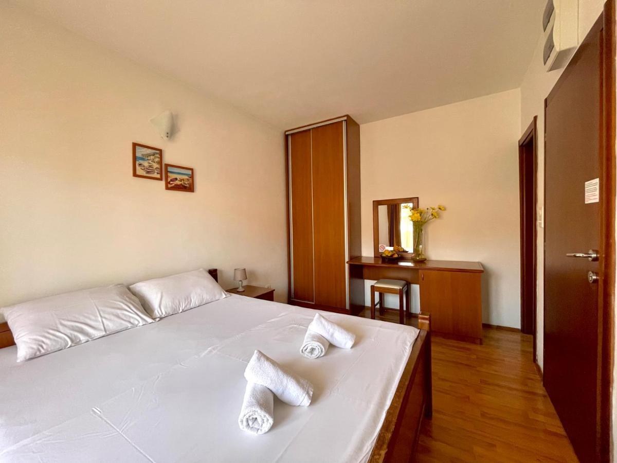 Villa Ns Velji Vinogradi Budva Exteriör bild