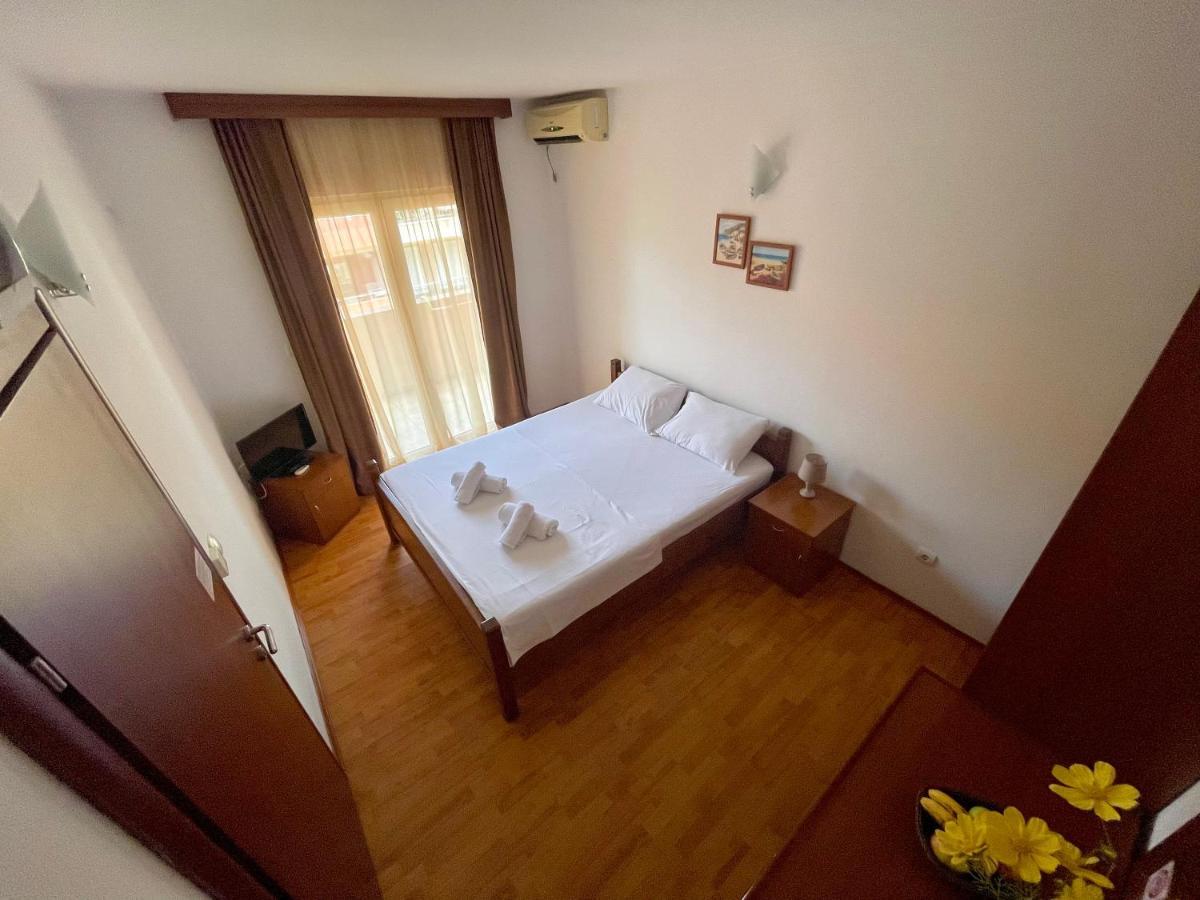 Villa Ns Velji Vinogradi Budva Exteriör bild